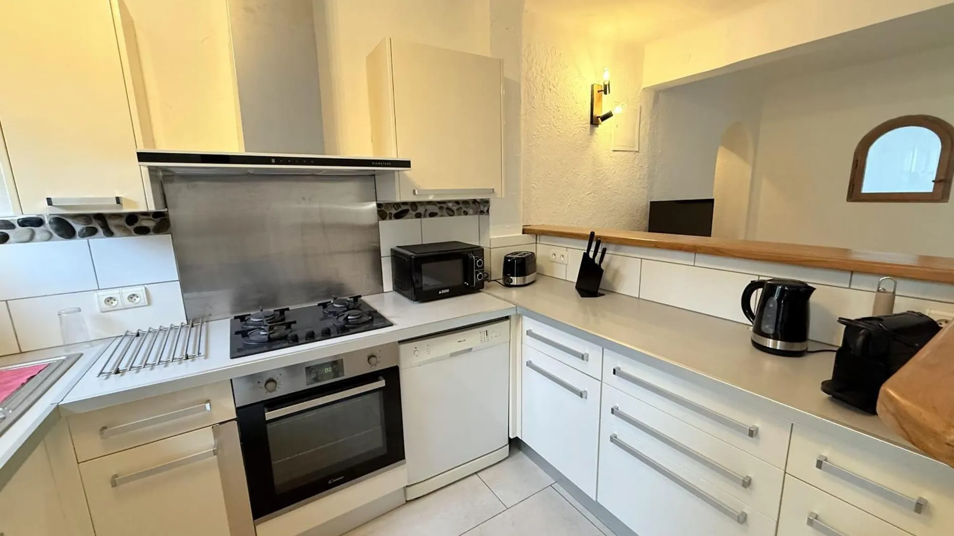 Bulle Azur Charming 3-Room Apartment لو كانيت